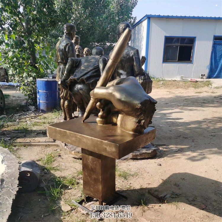 鞍山手握钢笔雕塑,街道标识,玻璃钢手握钢笔雕塑厂家 鞍山手握钢笔雕塑,街道标识,玻璃钢手握钢笔雕塑厂家