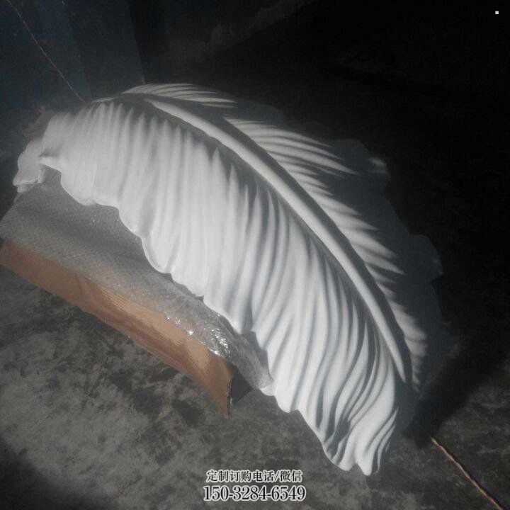 盘锦羽毛雕塑供应,花园小品,酒店玻璃钢羽毛雕塑展品 盘锦羽毛雕塑供应,花园小品,酒店玻璃钢羽毛雕塑展品