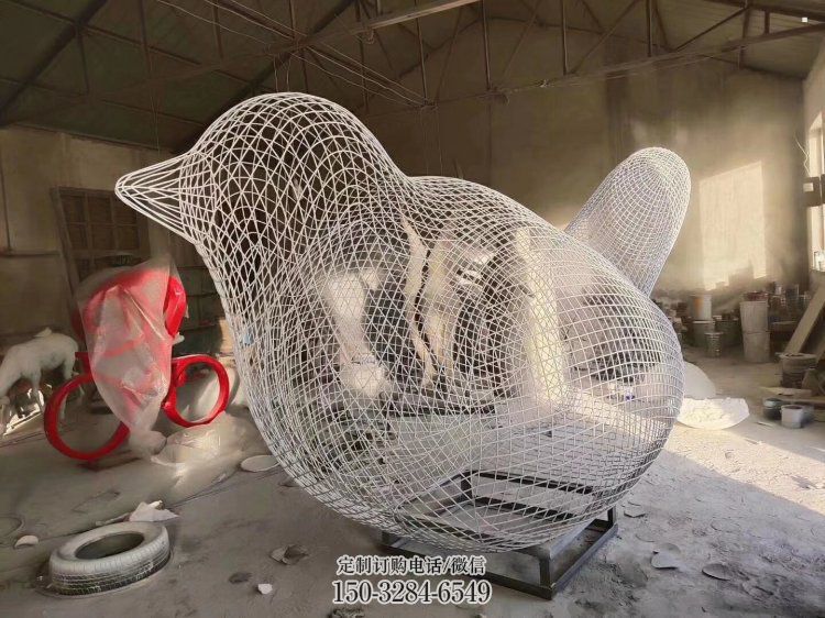 和平镂空小鸟雕塑精选,陆地摆件,铁艺鸟儿雕塑精品 和平镂空小鸟雕塑精选,陆地摆件,铁艺鸟儿雕塑精品